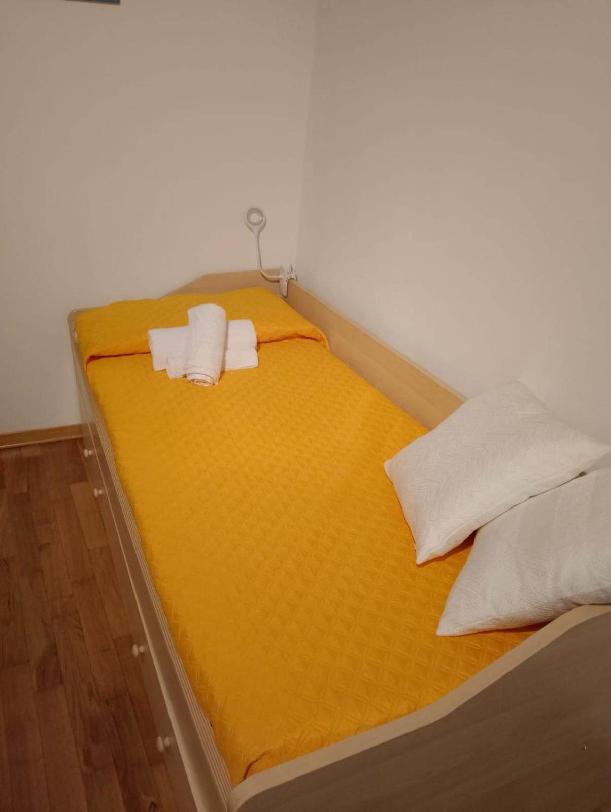 Apartment La Casina - Tipica Casa Toscana Accoglienza E Relax Colle Val D'Elsa